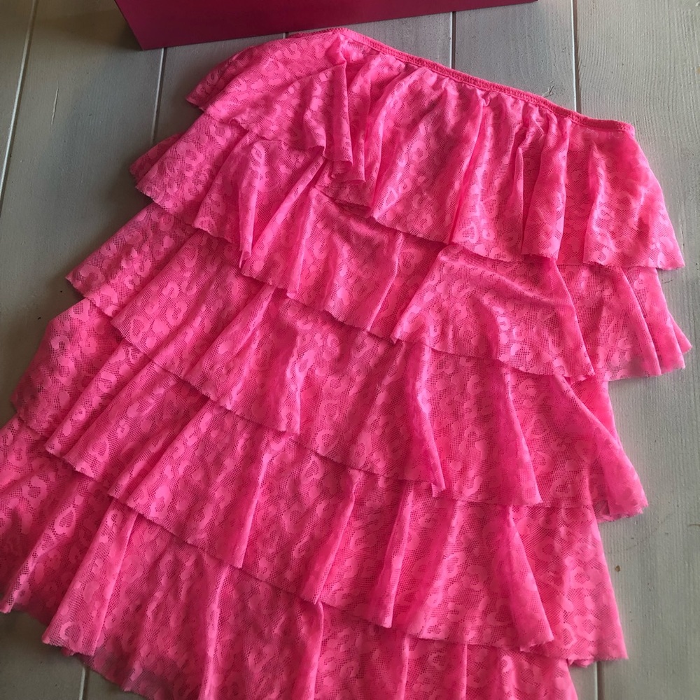PINK VS COVER UP